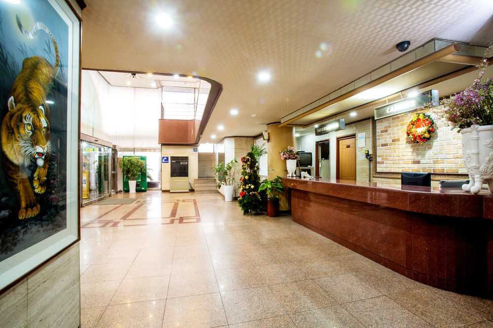 Alps Hotel Jeju Exterior photo