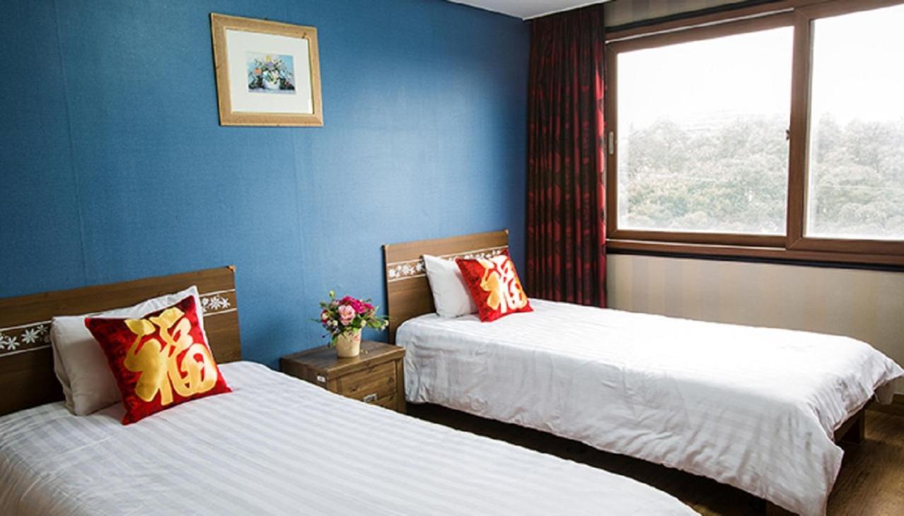 Alps Hotel Jeju Exterior photo